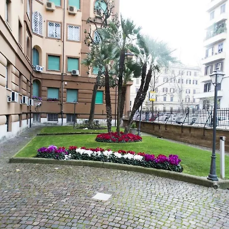 Costantino Secondo Guest House-3